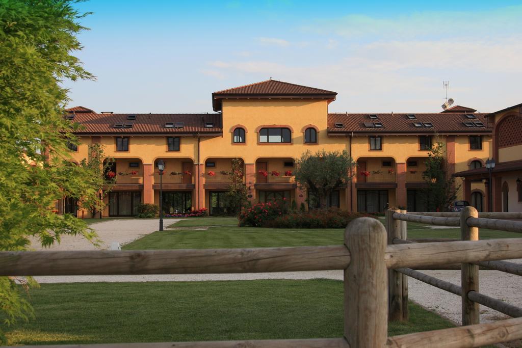 Agriturismo Il Boschetto Ornago Buitenkant foto