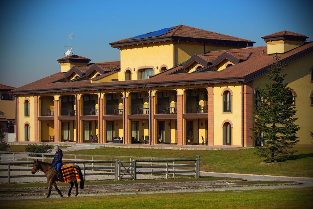 Agriturismo Il Boschetto Ornago Buitenkant foto